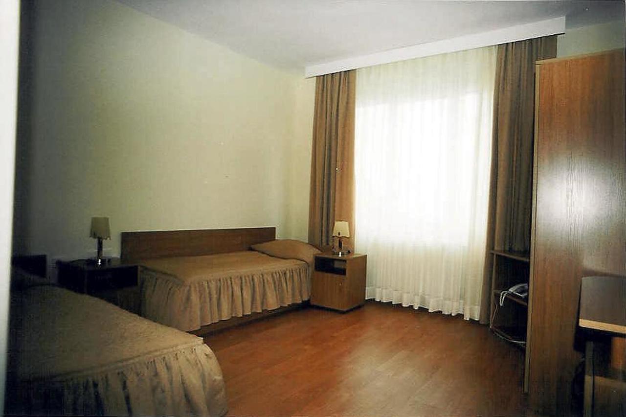 Paradise Hotel Madzharovo Eksteriør billede
